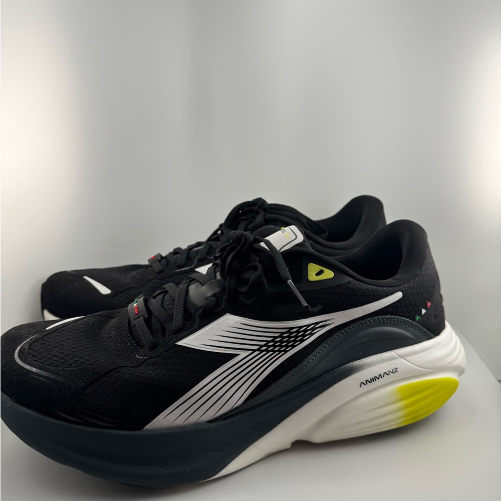 Diadora Atomo Star Running Shoes - Men Size 12D (Normal Width)